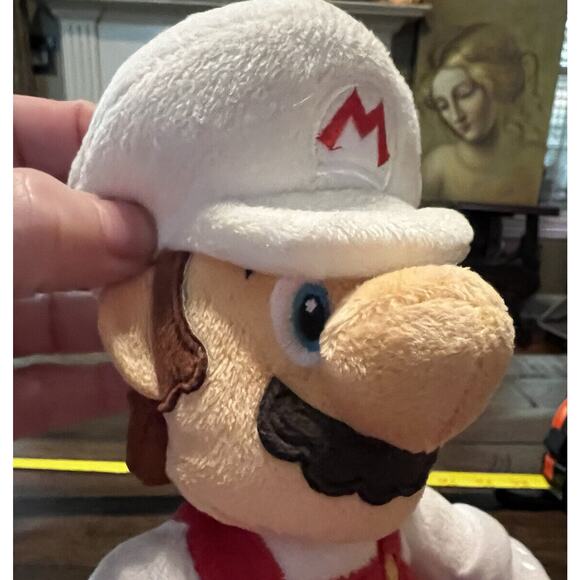 2021 Super Mario Stuffed Plush Figure White Hat Red Overalls Nintendo - Picture 6 of 13